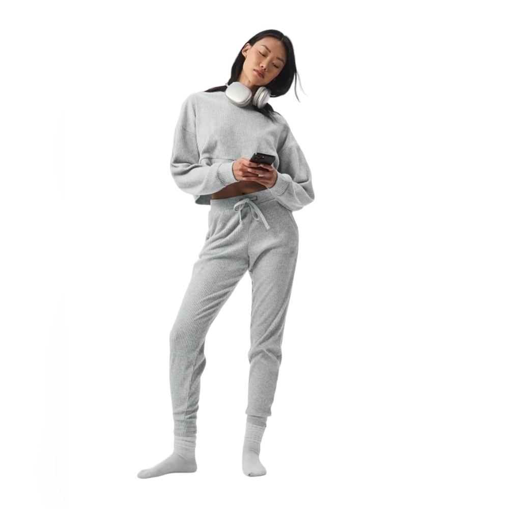 Alo Yoga Muse Sweatpant NWT Size XS